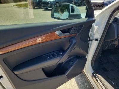 2023 Audi Q5 40 Premium
