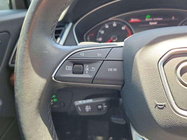 2023 Audi Q5 40 Premium