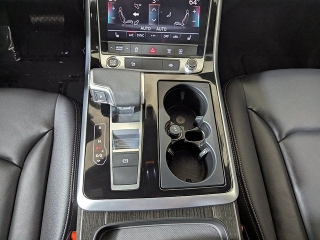 2026 Audi Q7 Premium 45 quattro *Ltd Avail*