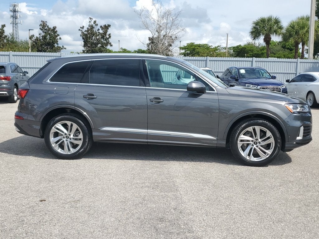 2023 Audi Q7 45 Premium quattro