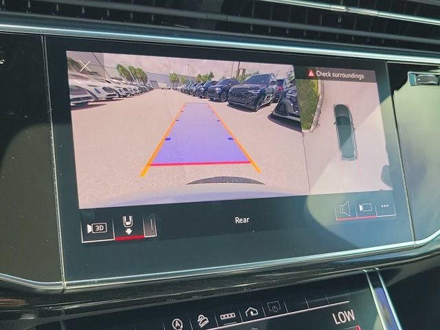 2023 Audi Q7 45 Premium