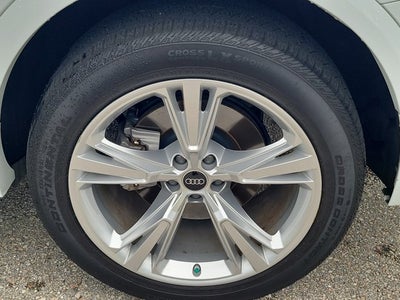 2023 Audi Q8 55 Premium