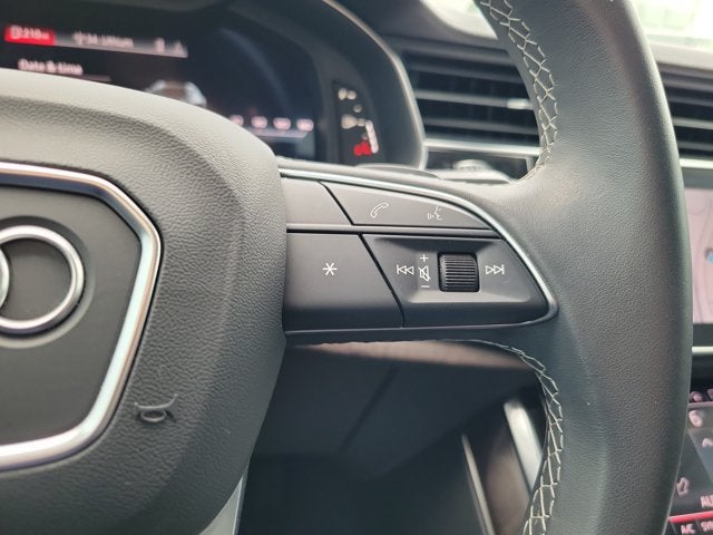 2023 Audi Q8 55 Premium