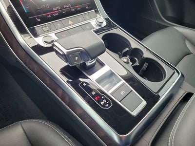 2023 Audi Q8 55 Premium