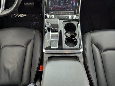 2023 Audi Q8 Premium 55 TFSI quattro