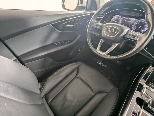 2023 Audi Q8 Premium 55 TFSI quattro