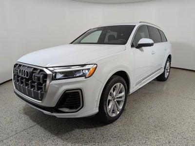2025 Audi Q7 Premium 55 TFSI quattro