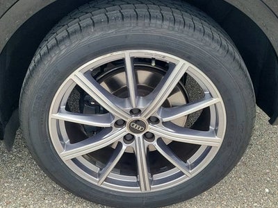2022 Audi SQ5 Premium Plus