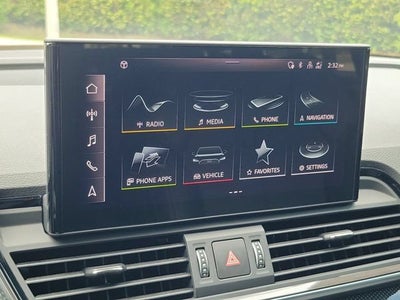 2022 Audi SQ5 Premium Plus