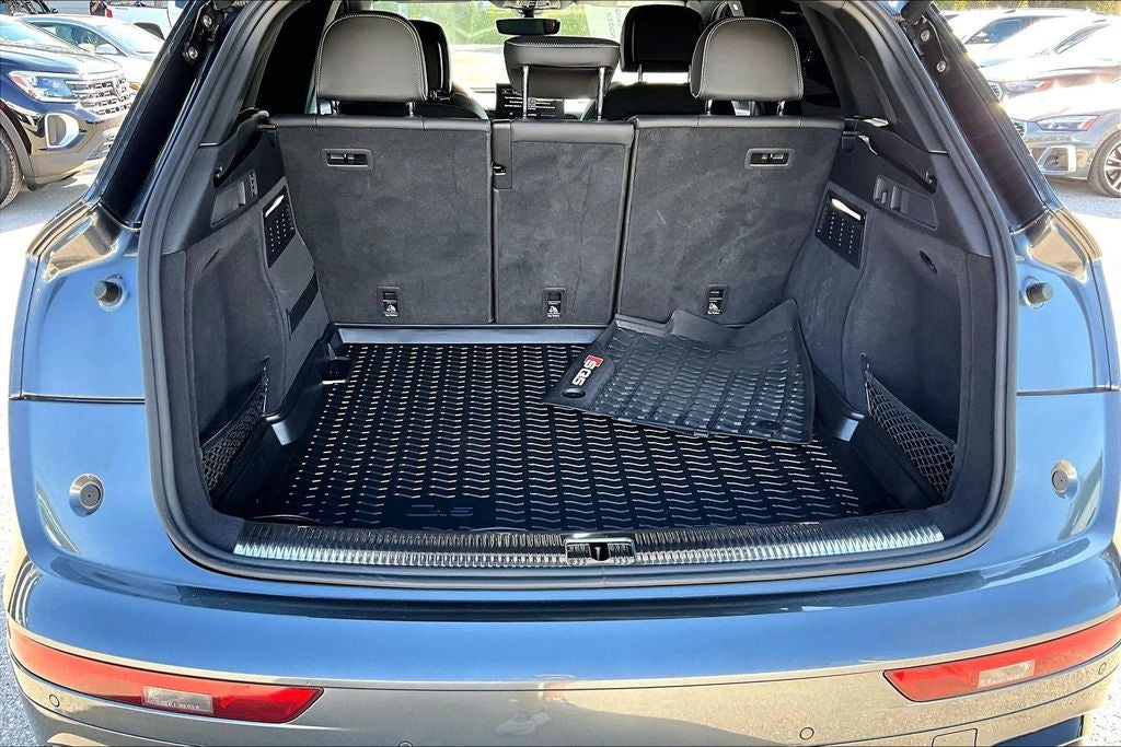 2023 Audi SQ5 Premium Plus quattro