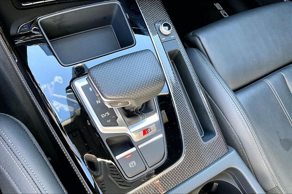 2023 Audi SQ5 Premium Plus quattro