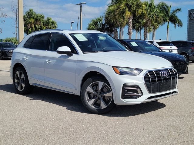 2023 Audi Q5 40 Premium Plus