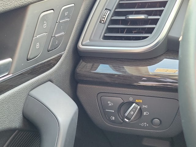 2019 Audi Q5 2.0T Premium Plus