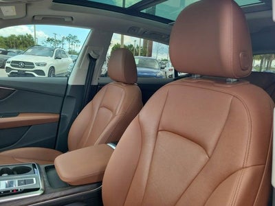 2022 Audi Q8 55 Premium Plus