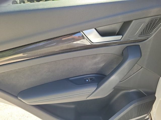 2024 Audi SQ5 Prestige