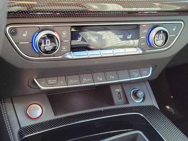 2024 Audi SQ5 Prestige