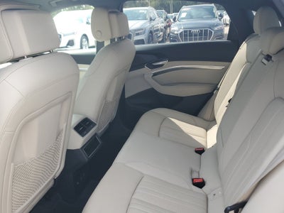 2024 Audi Q8 Sportback e-tron Premium Plus S line quattro