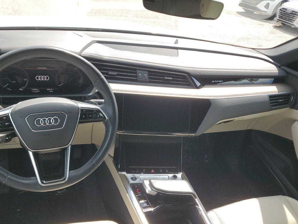 2024 Audi Q8 Sportback e-tron Premium Plus S line quattro
