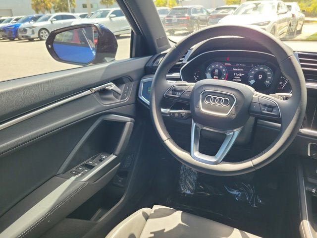 2025 Audi Q3 Premium