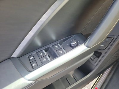 2025 Audi Q3 Premium