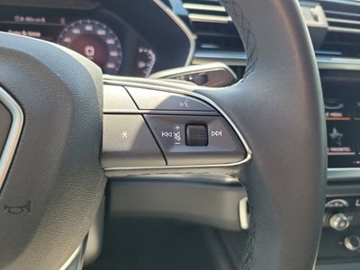 2025 Audi Q3 Premium