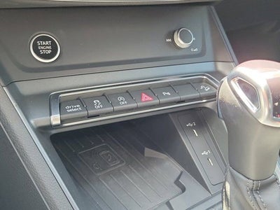 2025 Audi Q3 Premium