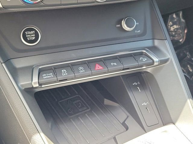 2025 Audi Q3 Premium