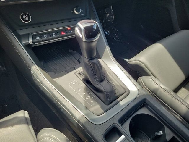 2025 Audi Q3 Premium