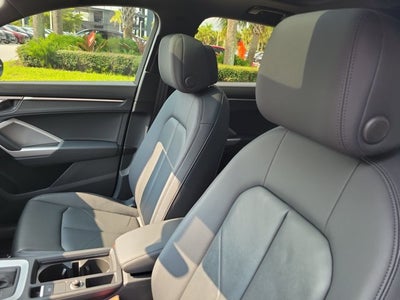 2024 Audi Q3 Premium