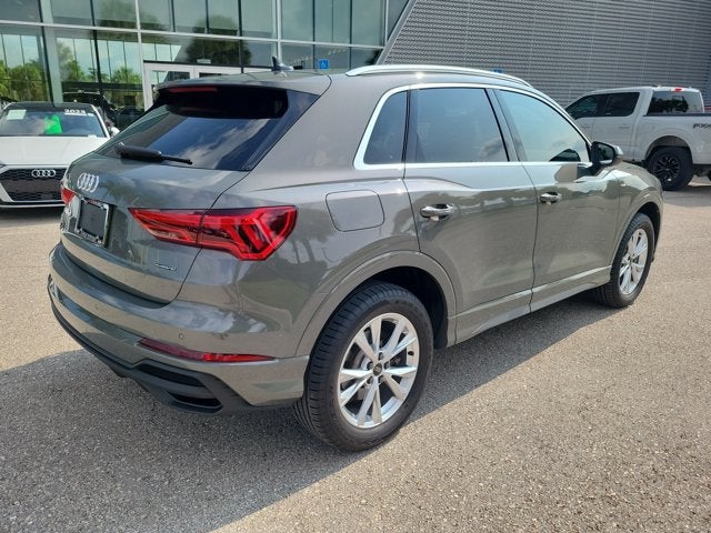2024 Audi Q3 Premium