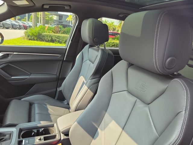 2025 Audi Q3 Premium Plus