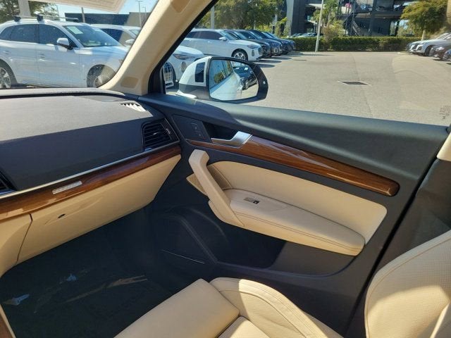 2024 Audi Q5 e 55 Premium Plus