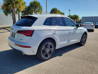 2024 Audi Q5 e 55 Premium Plus