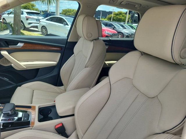 2023 Audi Q5 45 S line Premium Plus