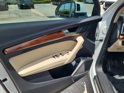 2023 Audi Q5 45 S line Premium Plus