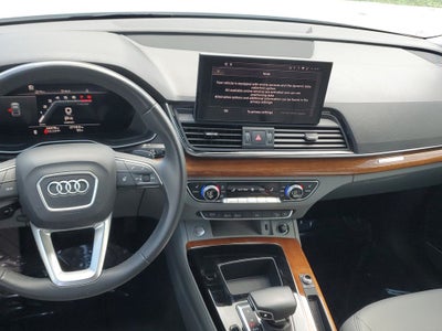 2023 Audi Q5 45 S line Premium quattro
