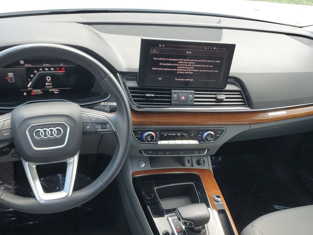 2023 Audi Q5 45 S line Premium quattro