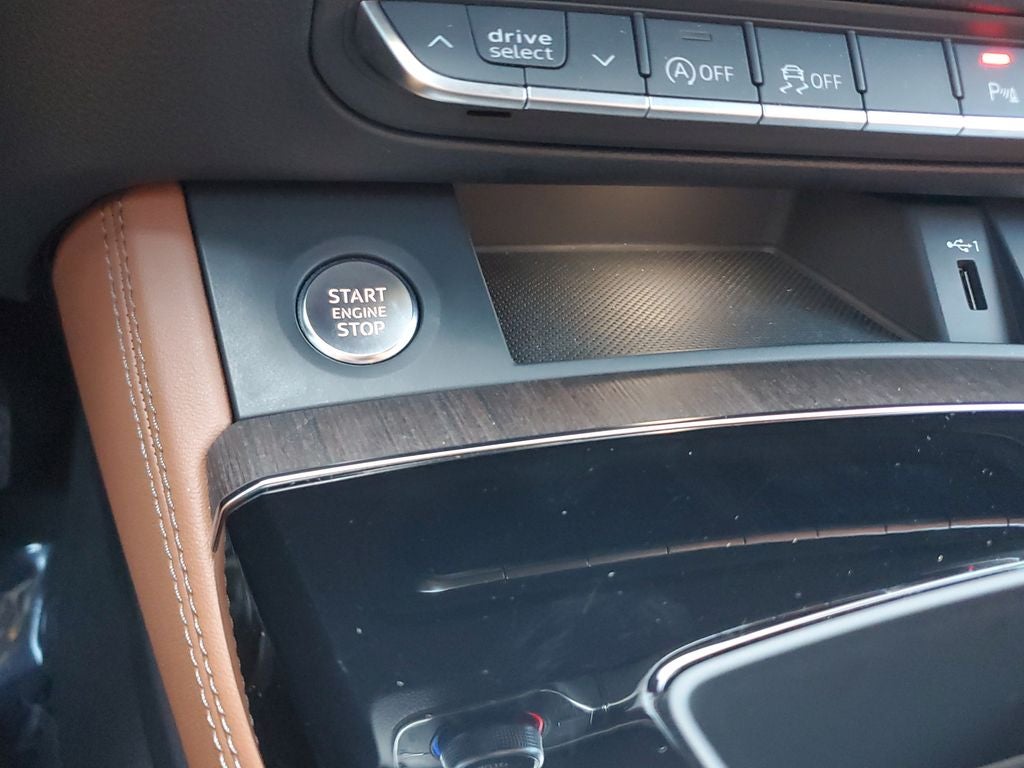 2023 Audi Q5 45 S line Premium Plus quattro