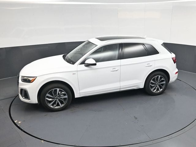 2024 Audi Q5 45 S line Premium quattro