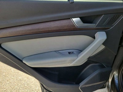 2023 Audi Q5 45 S line Premium Plus