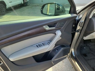 2023 Audi Q5 45 S line Premium Plus