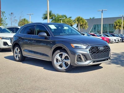 2023 Audi Q5 45 S line Premium