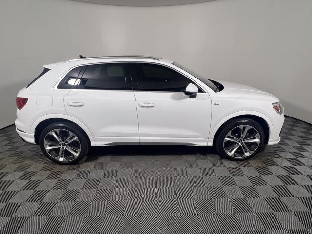 2021 Audi Q3 S line Premium Plus