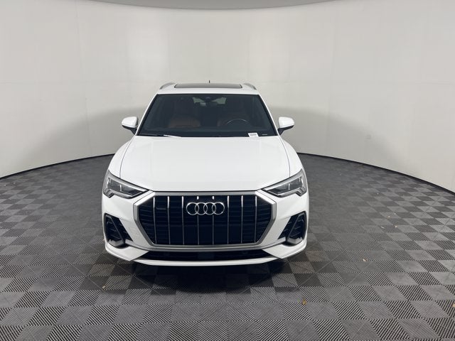 2021 Audi Q3 S line Premium Plus