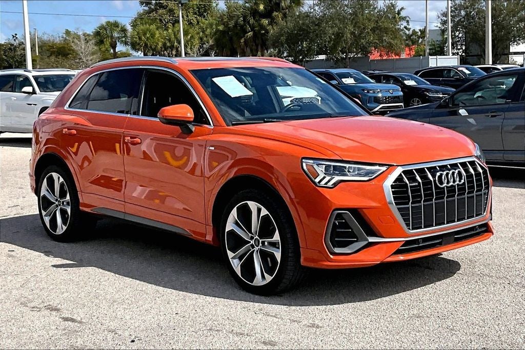 2020 Audi Q3 Premium Plus S line quattro