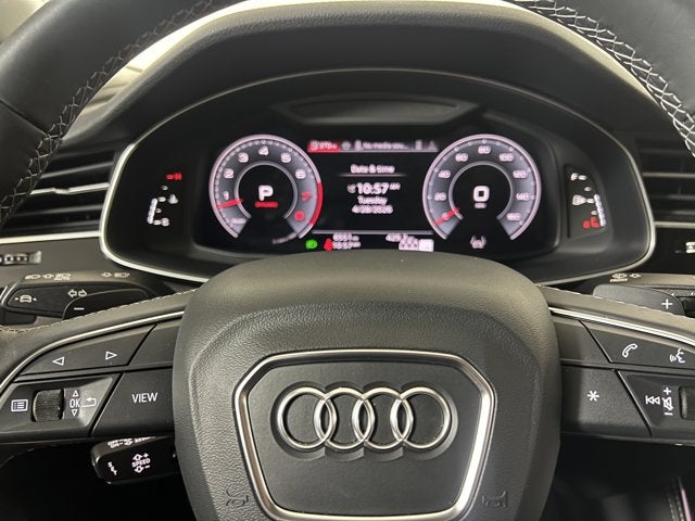 2025 Audi Q8 Premium Plus 55 TFSI quattro