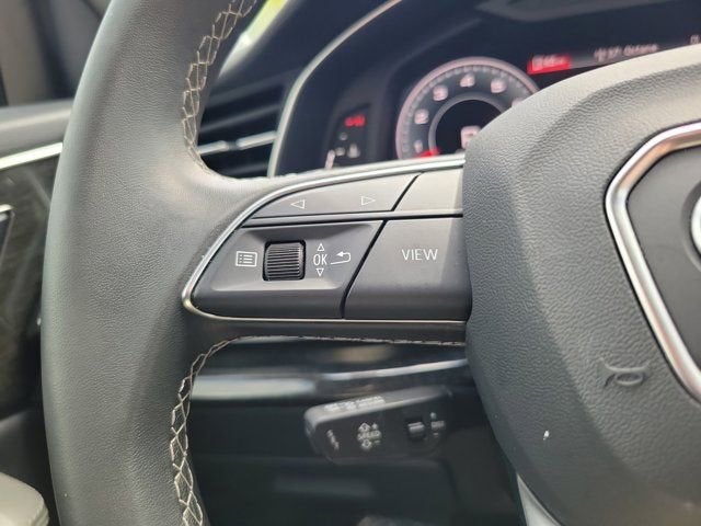 2023 Audi Q8 55 Premium Plus