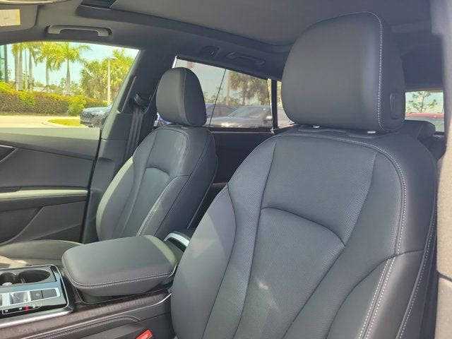 2023 Audi Q8 55 Premium Plus