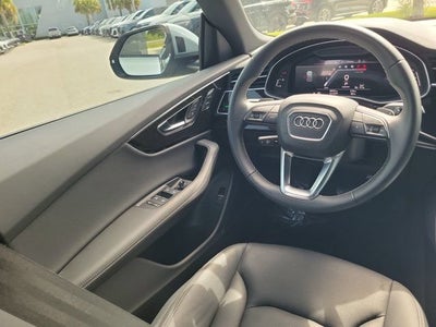 2025 Audi Q8 55 Premium Plus
