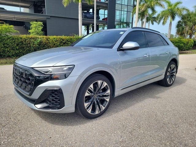 2025 Audi Q8 55 Premium Plus